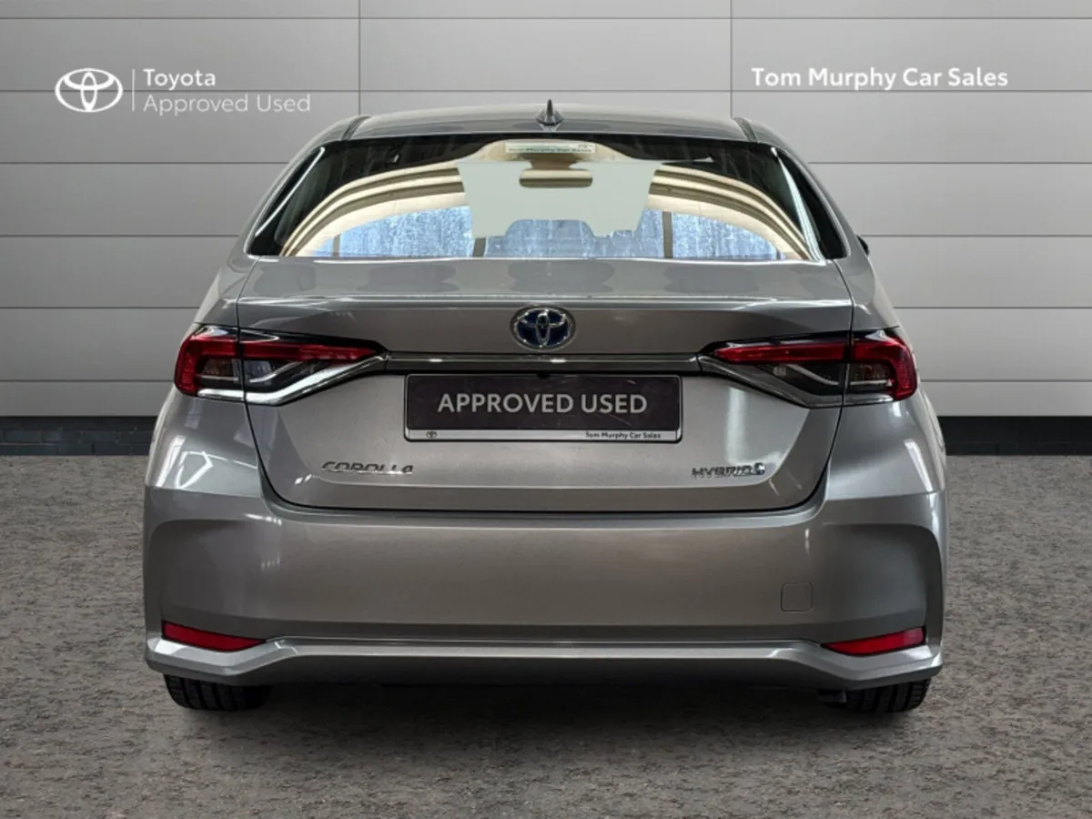 Toyota Corolla COROLLA HYBRID LUNA SAL - Image 4