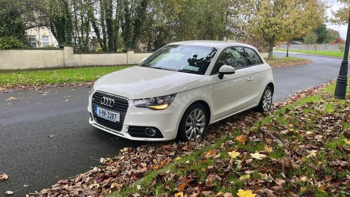2011 Audi A1 1.6 Tdi Sport - Image 2