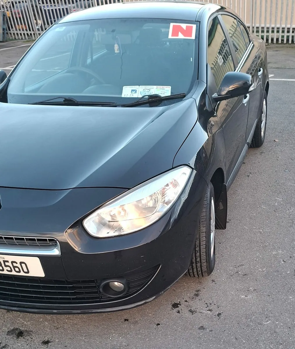 Renault Fluence 2012 - Image 2