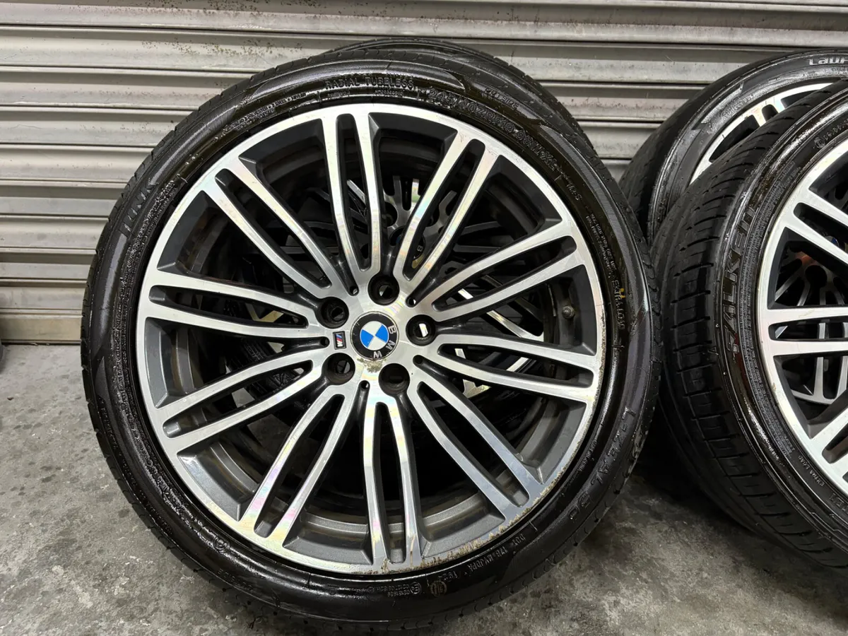 BMW 5 Series M-Sport Alloys 19” - Image 2