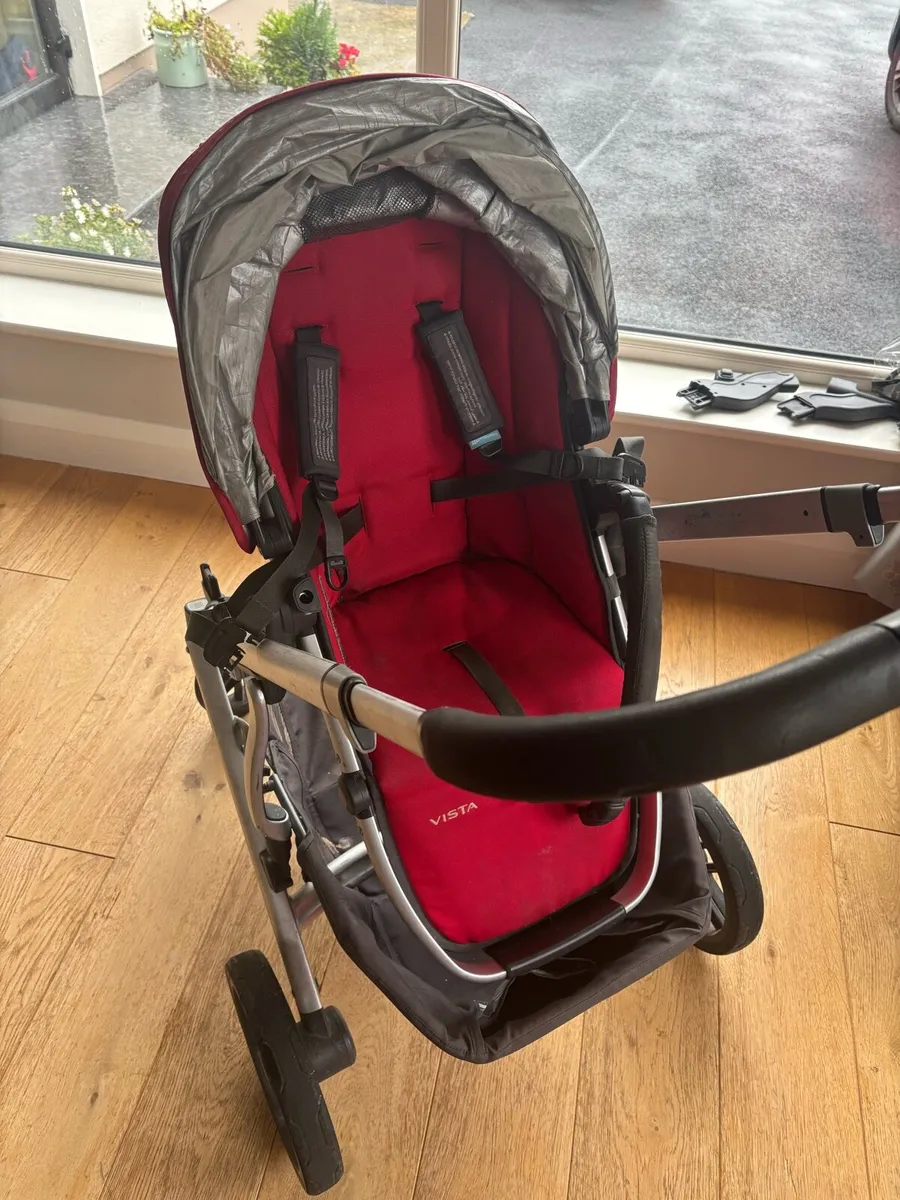 Uppababy vista travel system - Image 4