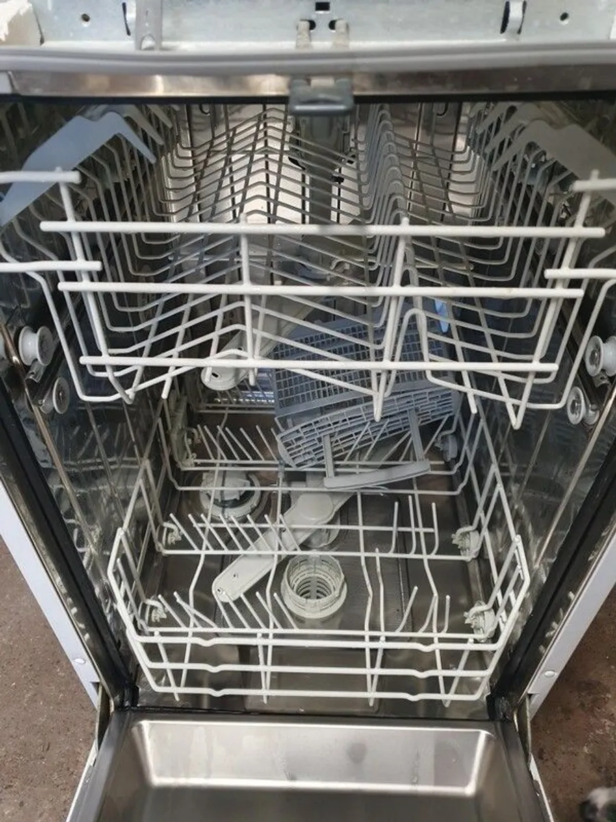 integrated whirlpool dishwasher - Image 3