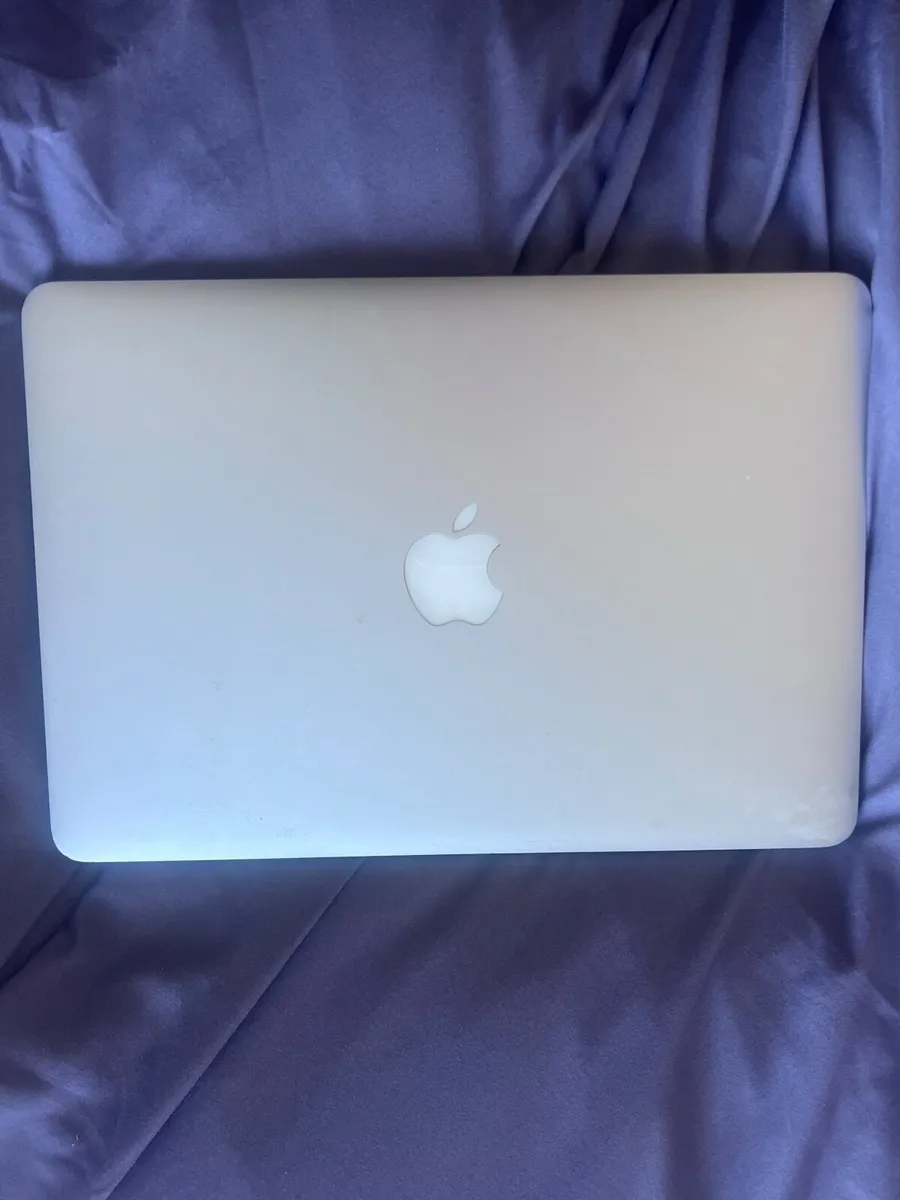 Mac book Pro 2014 Retina 13inch Mid - Image 2