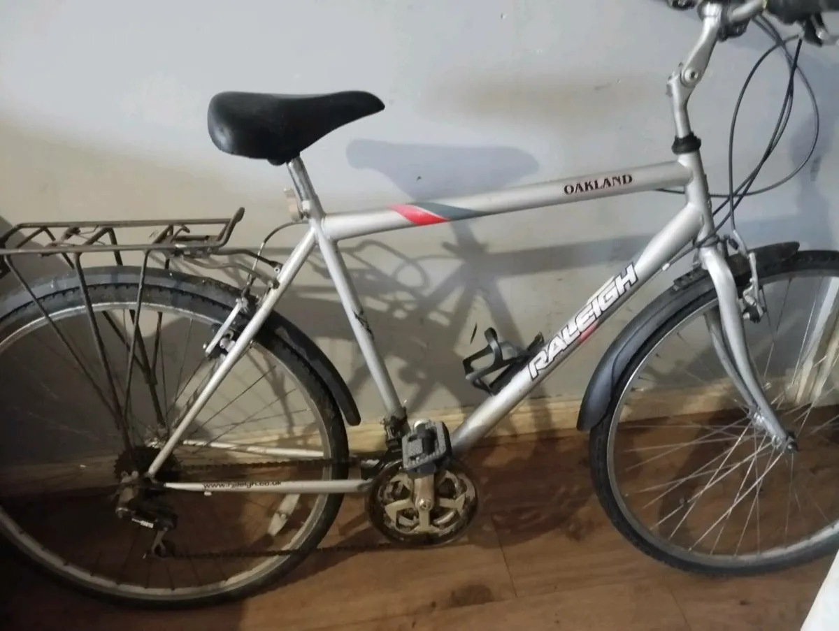 Men's hybrid bike - Image 1