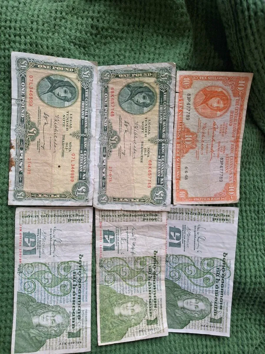Old irish currency - Image 2
