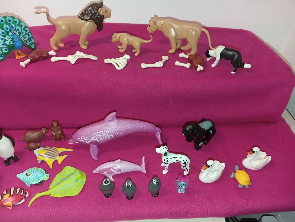 Collection Of Playmobil Animals Zoo And Farm etc - Image 1