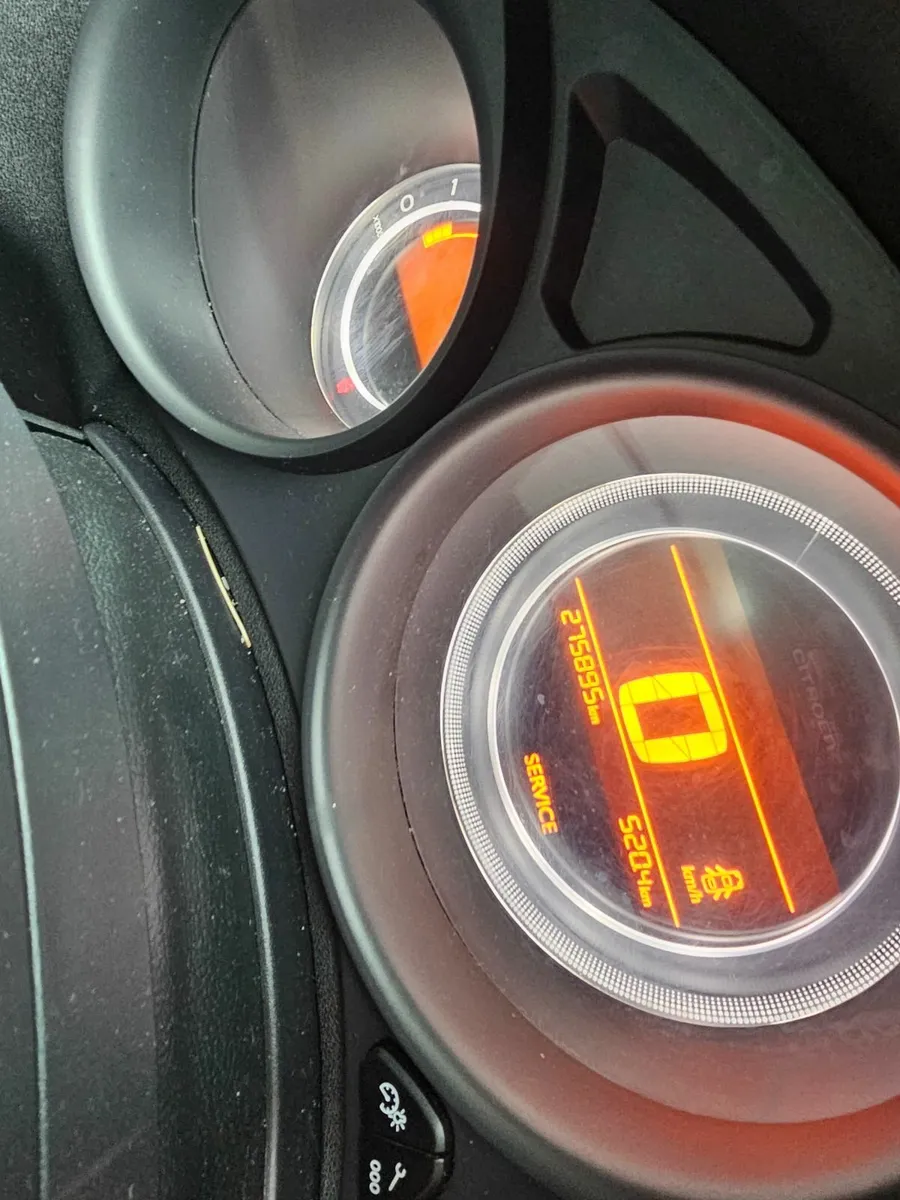 Citroen C4 2014 - Image 2