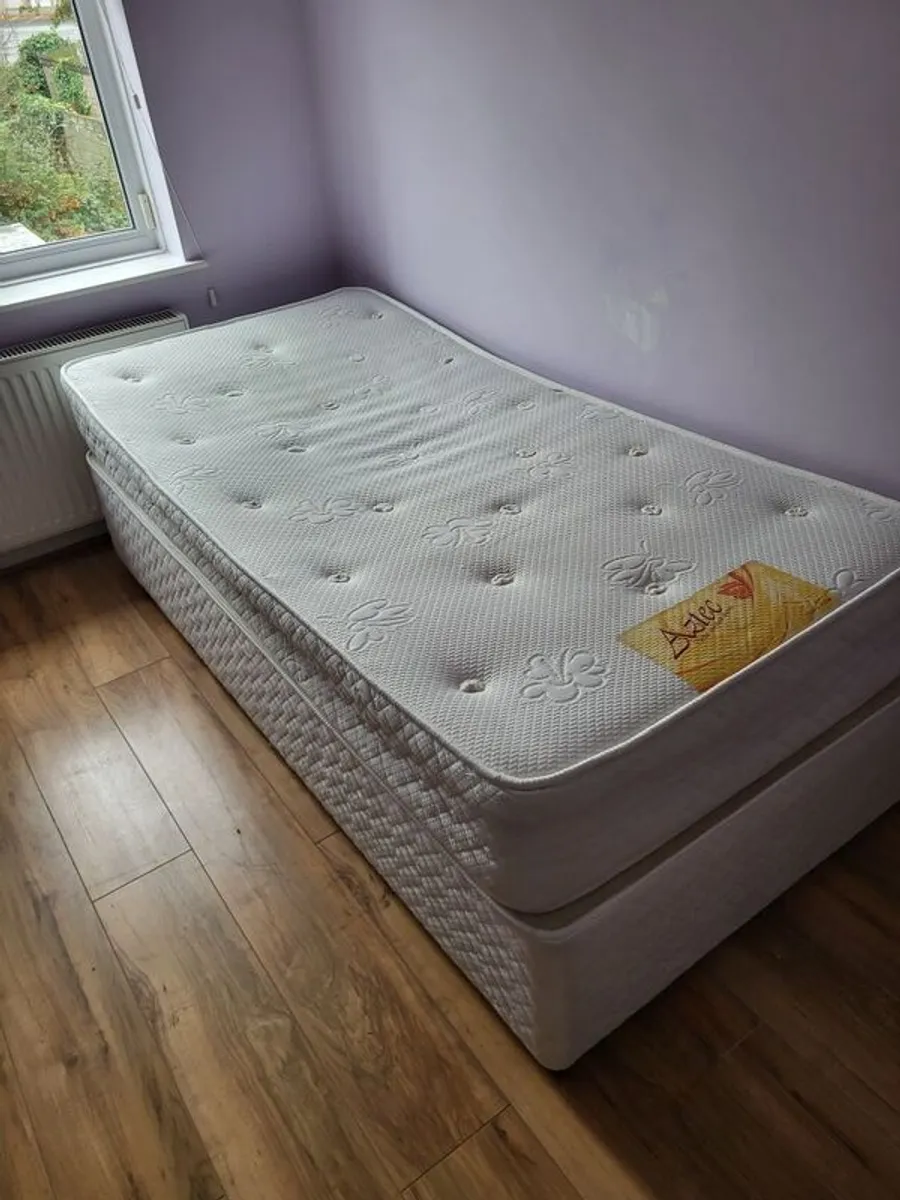 Single bed with Matess