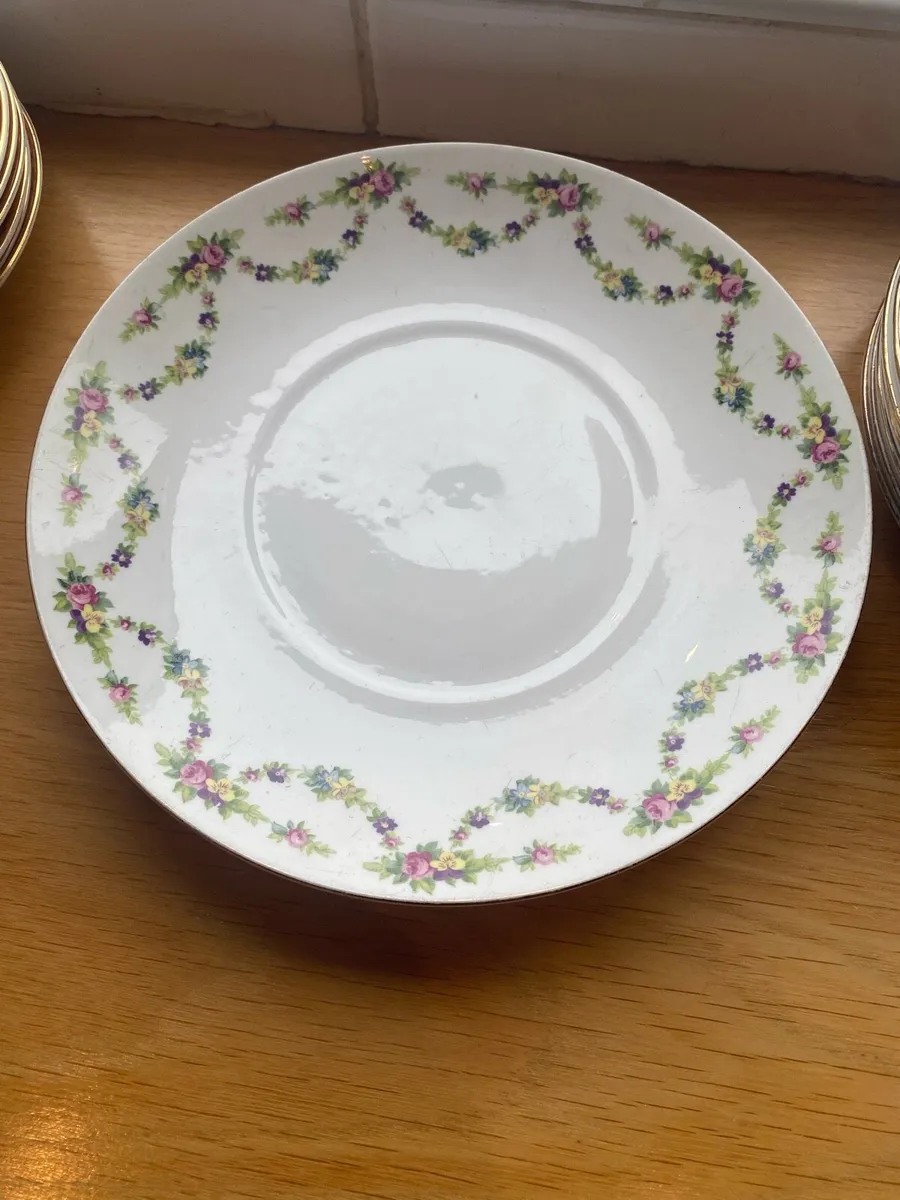 Phoenix pottery china set - Image 2
