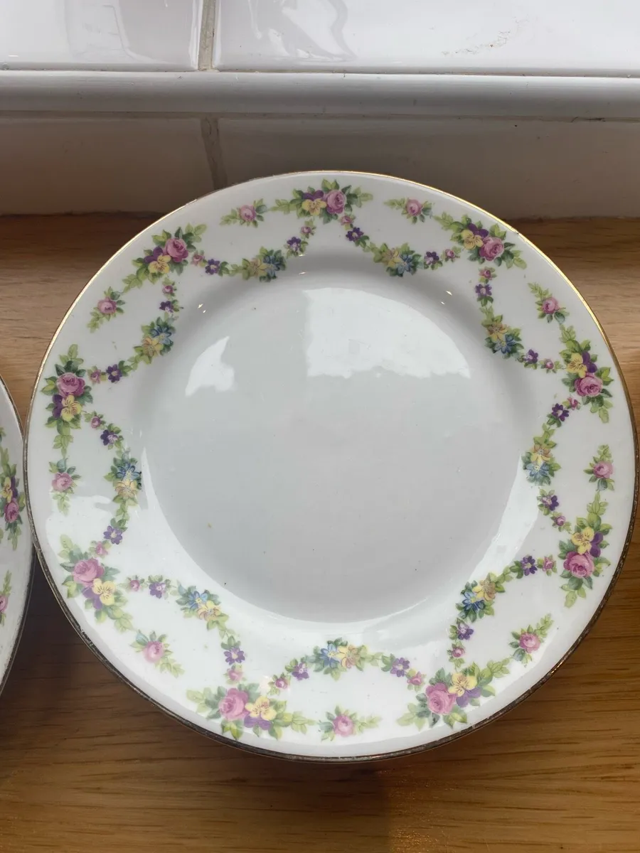 Phoenix pottery china set - Image 3