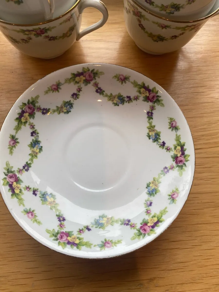 Phoenix pottery china set - Image 4