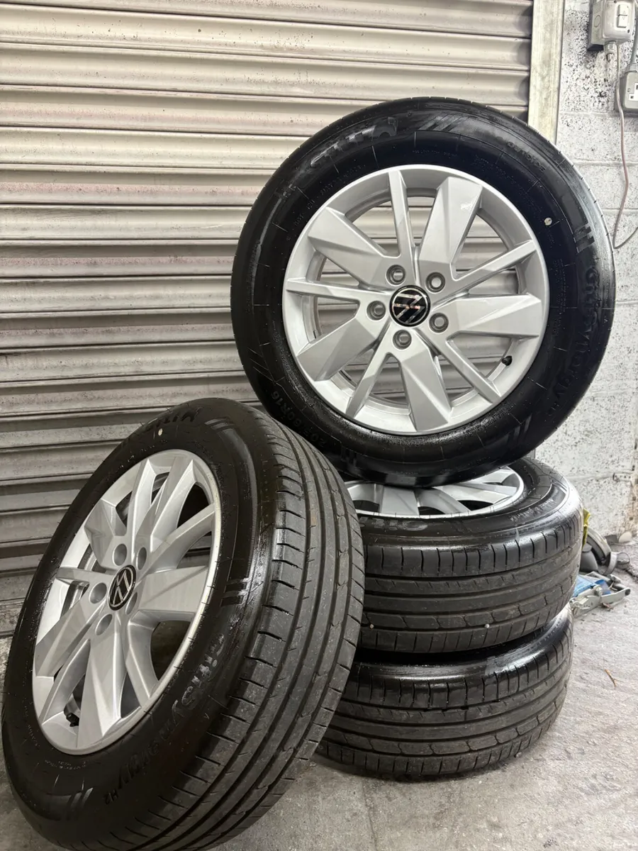Volkswagen Caddy 16” Alloys - Image 1