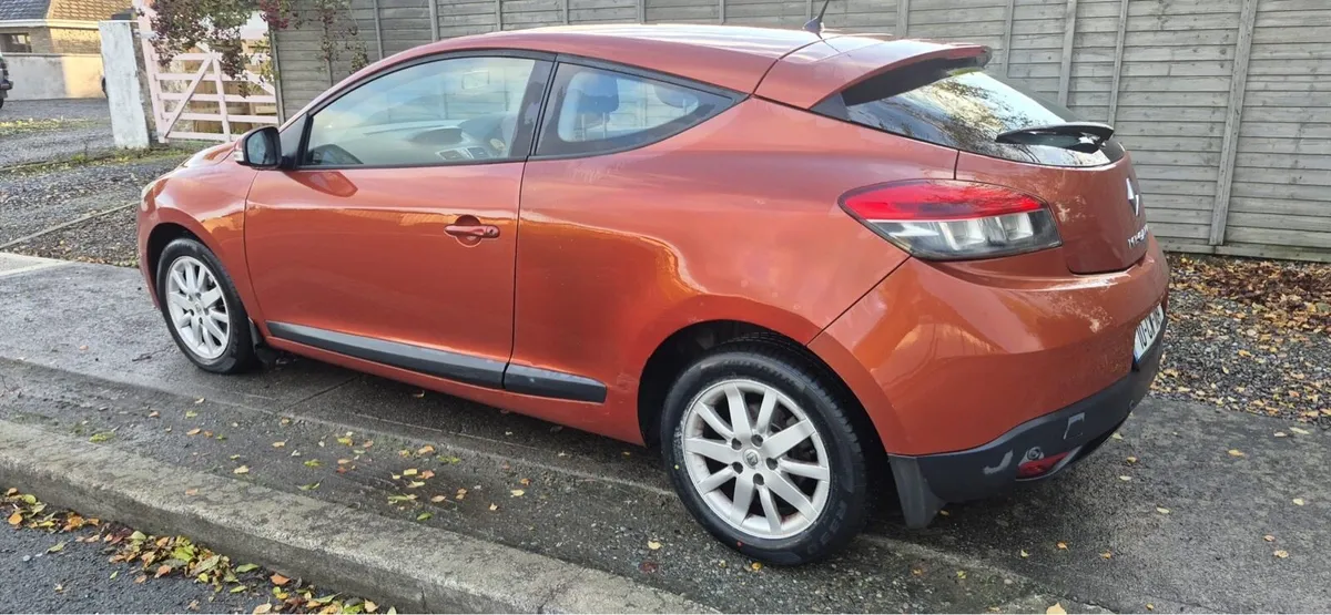 10 Renault Megane NEW NCT - Image 4