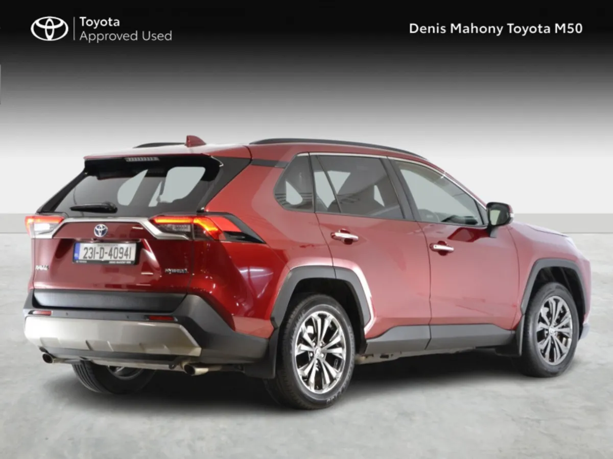 Toyota RAV4 Platinum Edition Hybrid Auto - Image 2