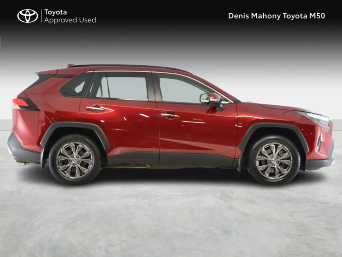 Toyota RAV4 Platinum Edition Hybrid Auto - Image 3