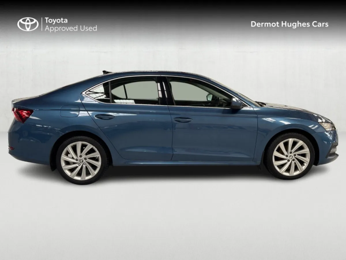Skoda Octavia STYLE 2.0 TDI 115HP 5DR - Image 3