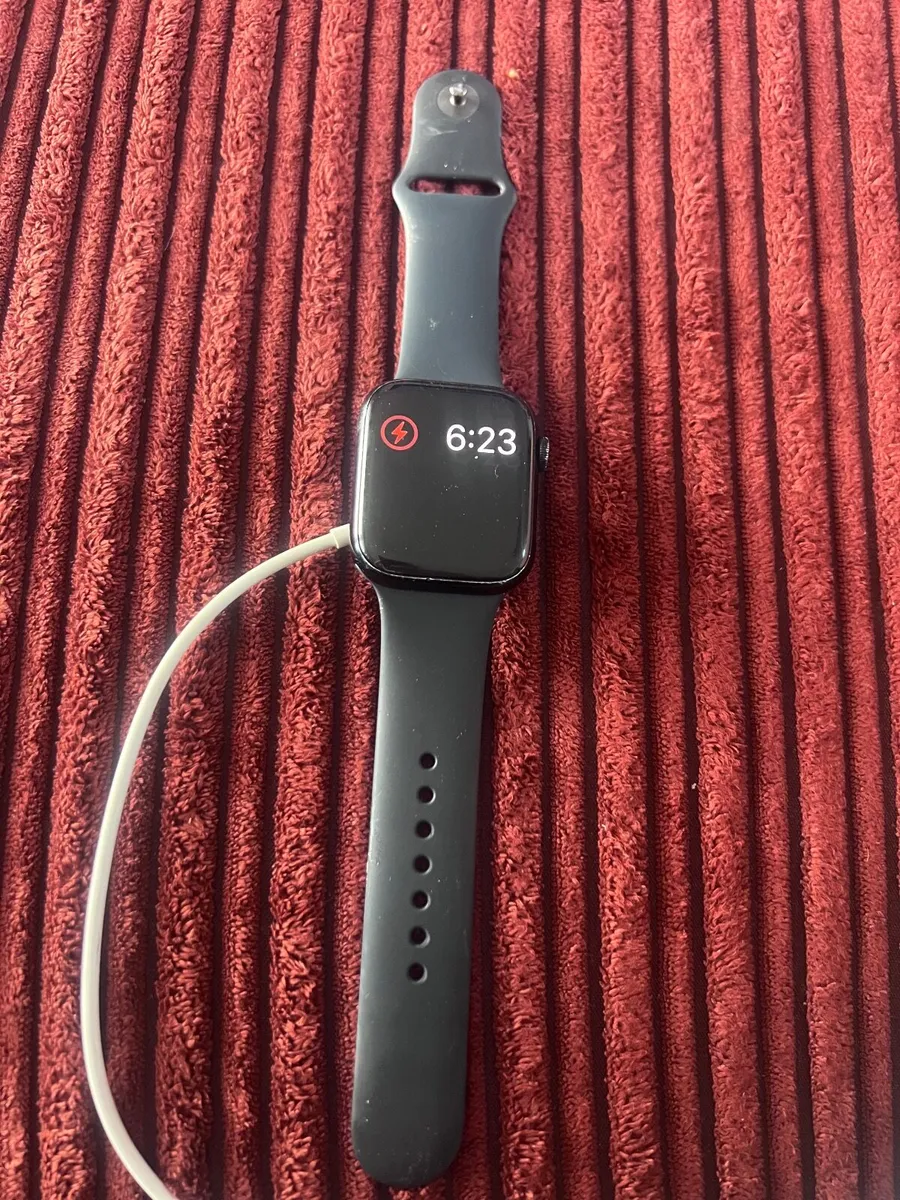 Apple, Garmin and Fitbit Bundle - Image 4