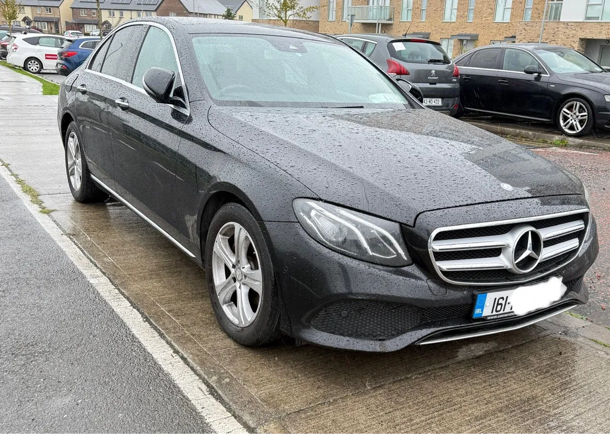 E class Mercedes - Image 3