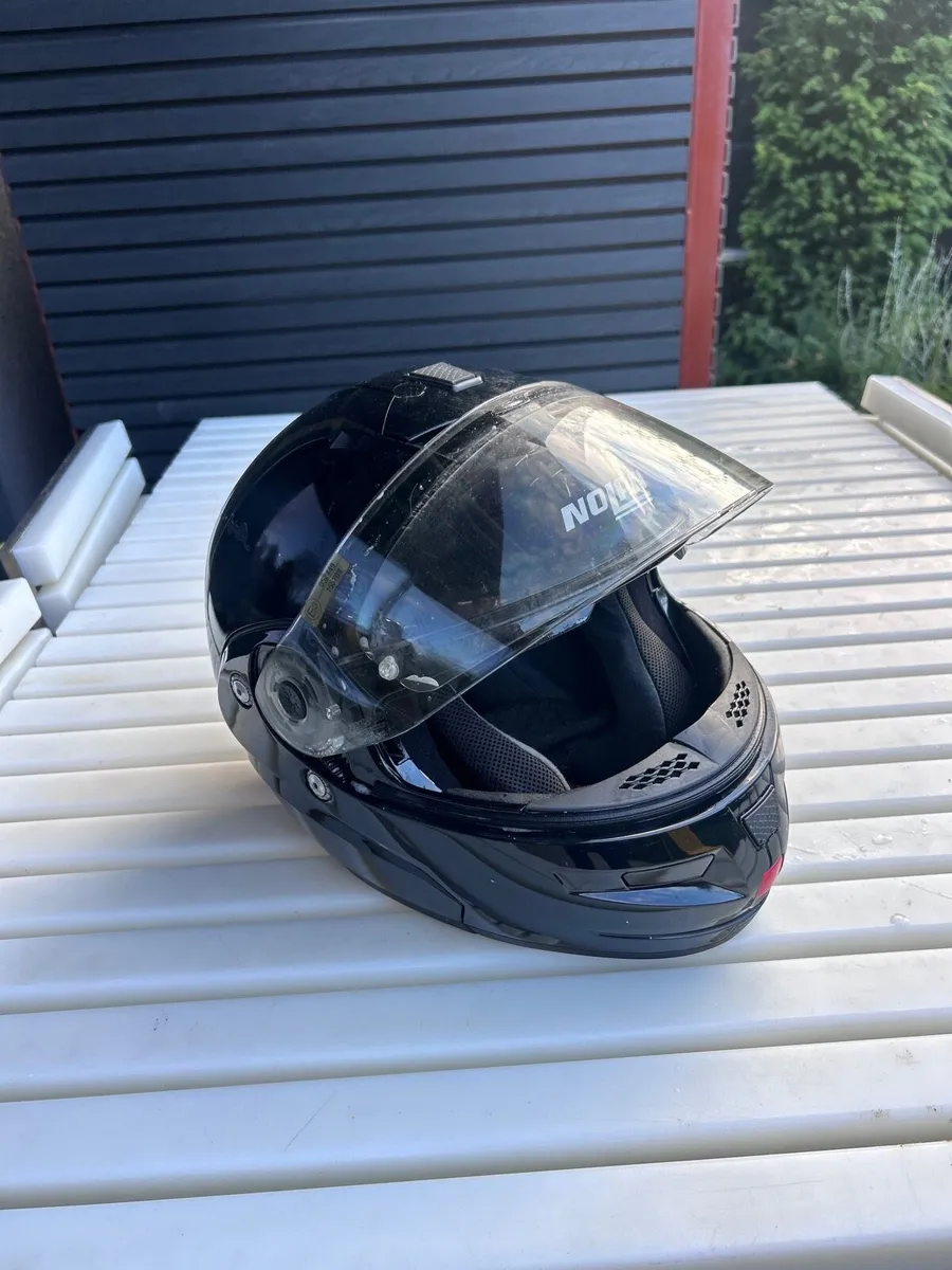 Motor bike helmets - Image 3