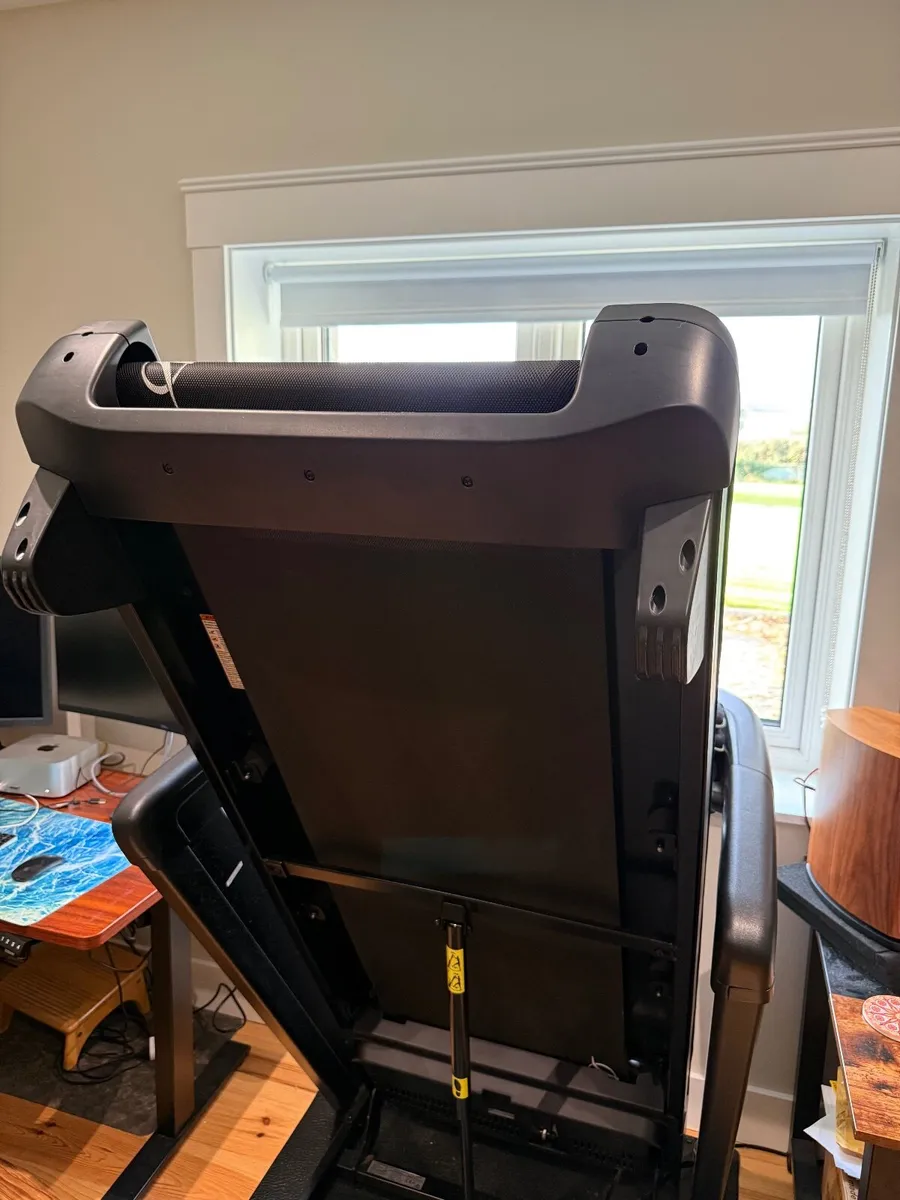 Nordictrack Treadmill 2450 - Image 4
