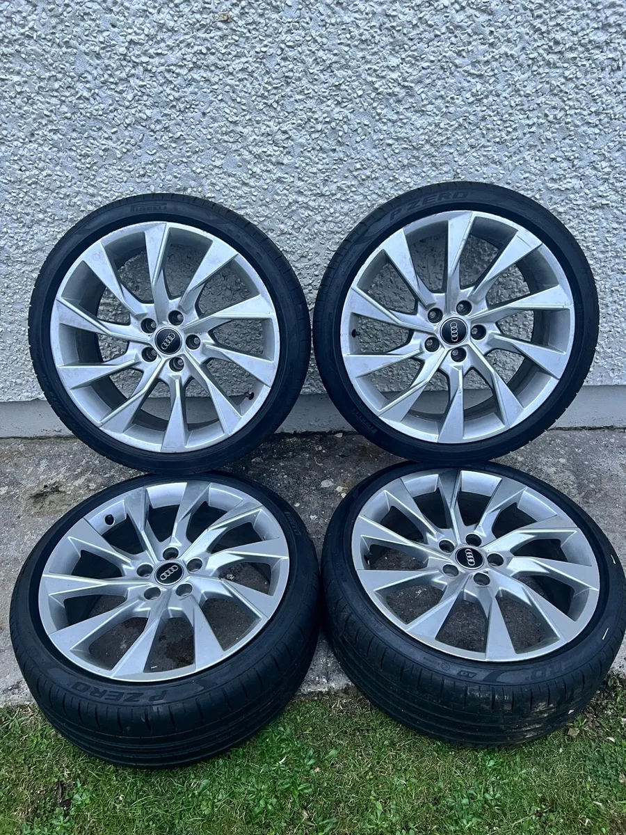 🔴19” genuine Audi turbine alloys (Pirelli tyres) - Image 1