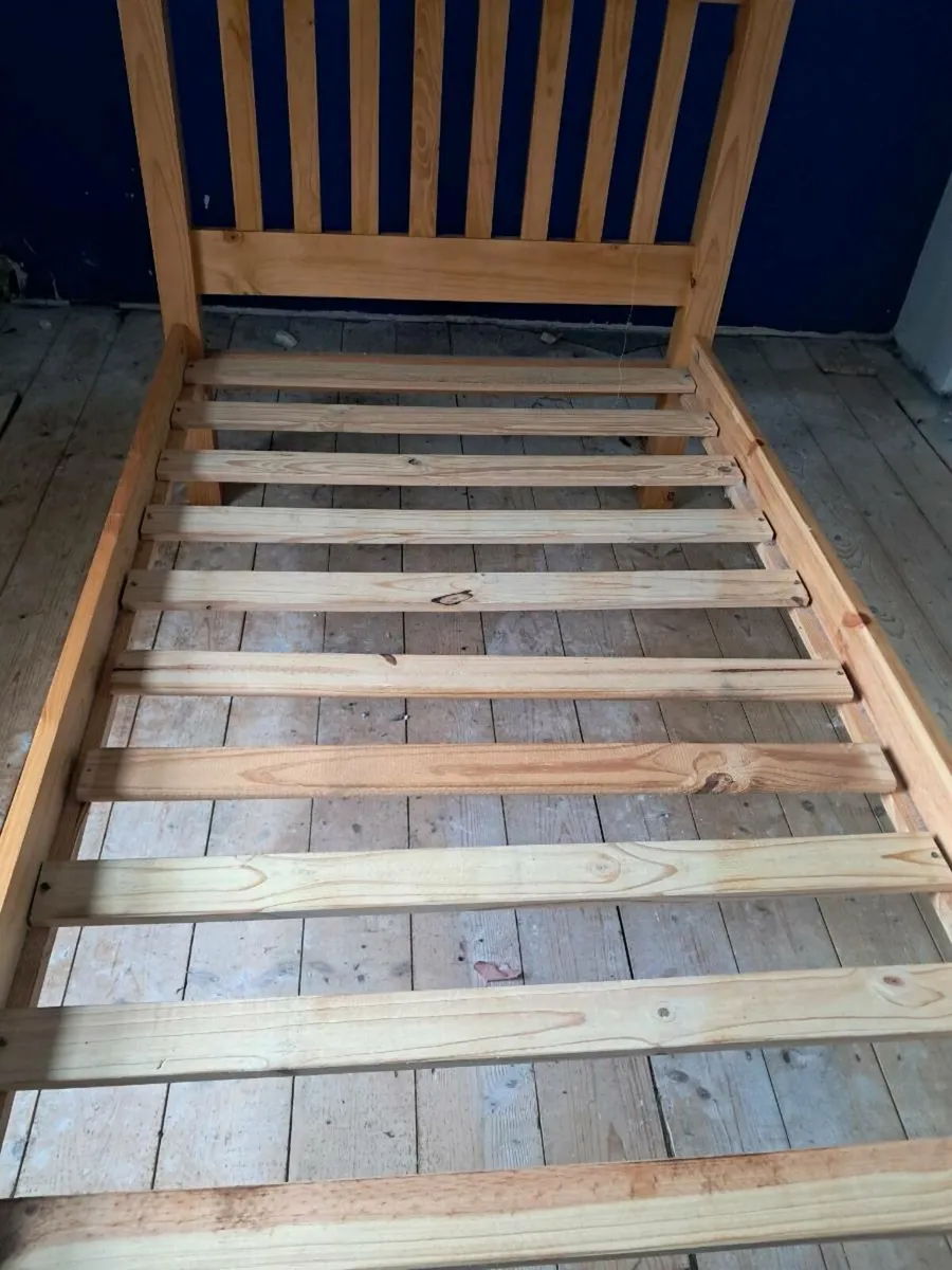 3 foot single bed & mattress - Image 3