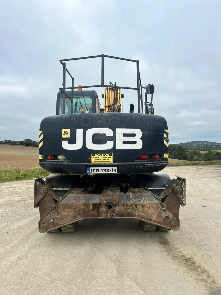 JCB JS130 Rubber Duck - Image 4