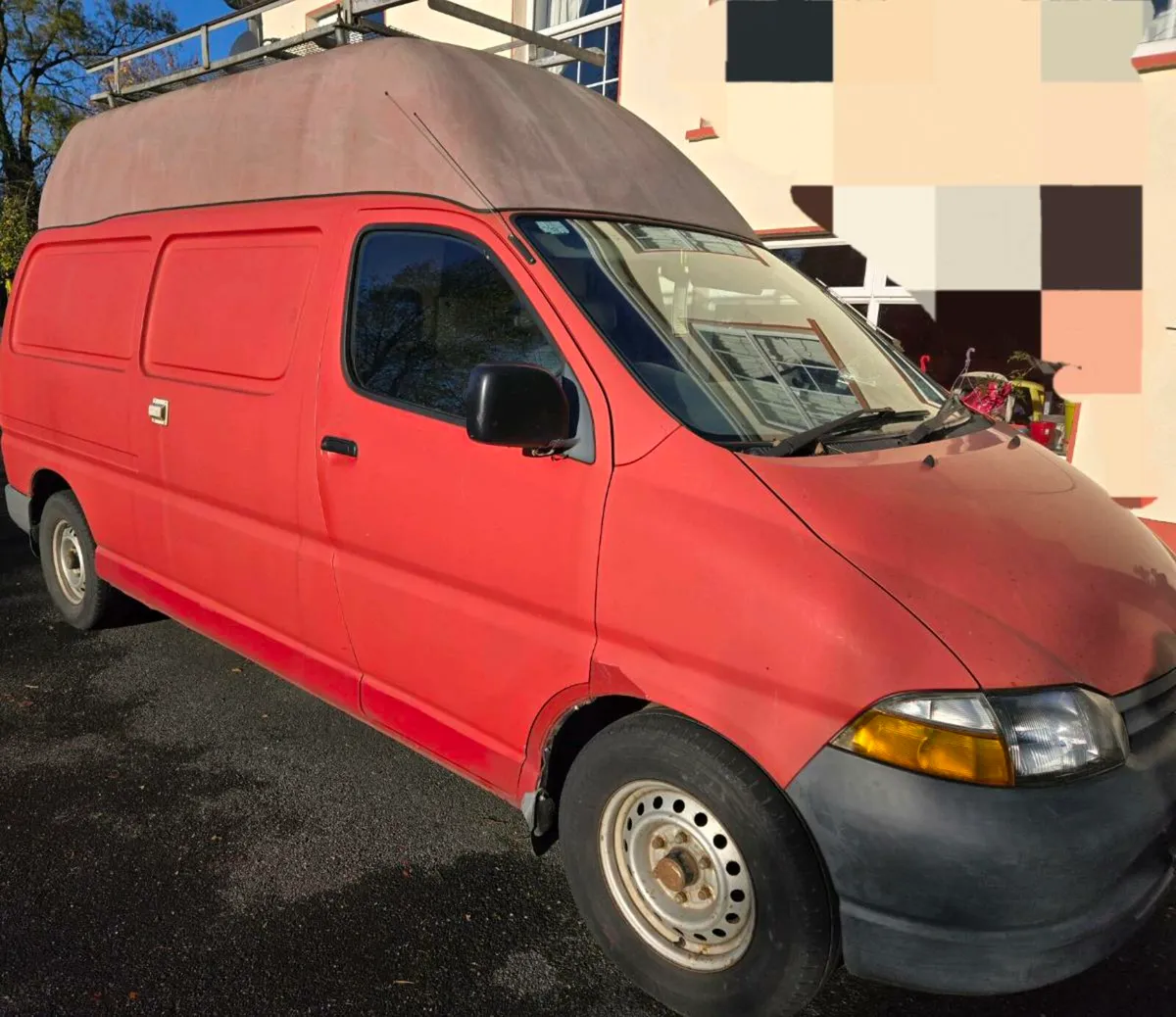 DIESEL Van - Image 1
