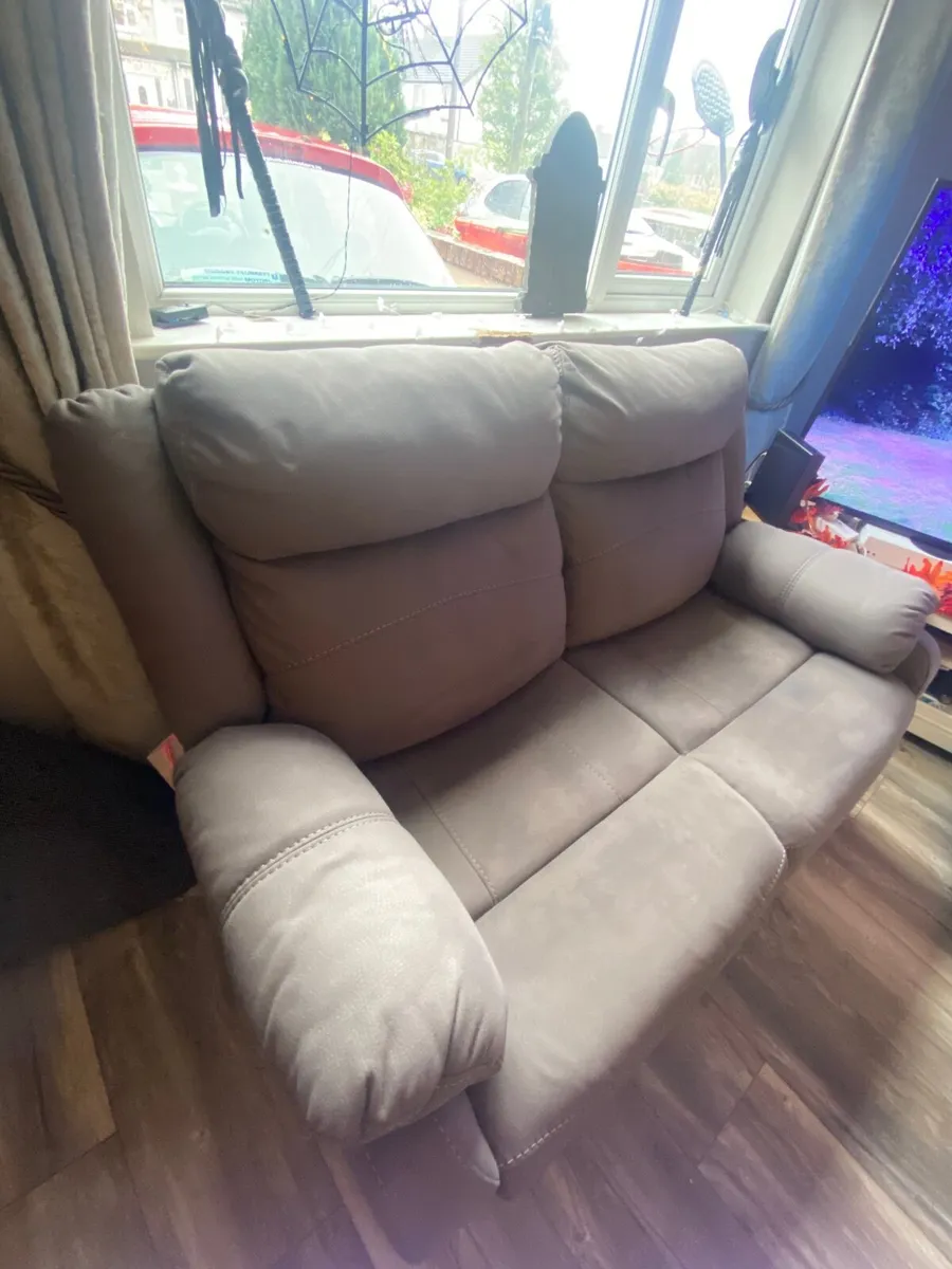 Sofa - Image 2