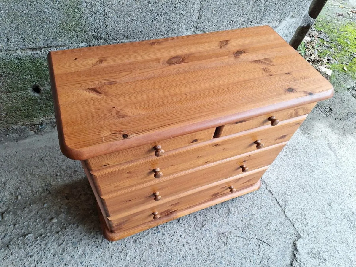 Pine chest of drawers (DELIVERY) - Image 4