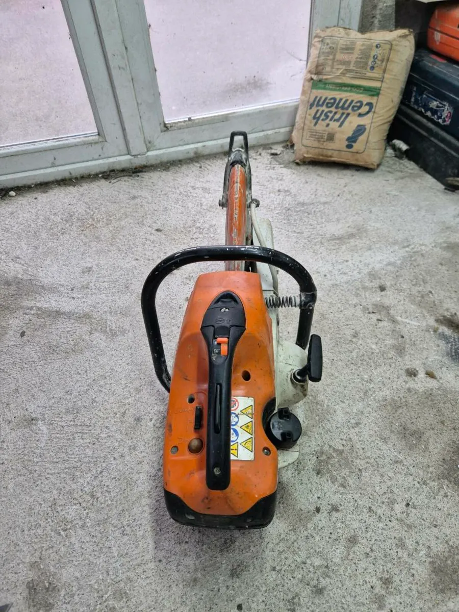 Stihl ts410 consaw - Image 3