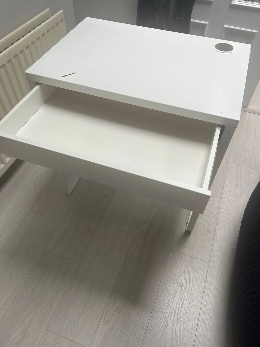 Office Desk and chair - Image 3