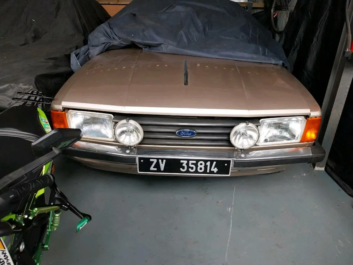 Ford Cortina 1982 - Image 1
