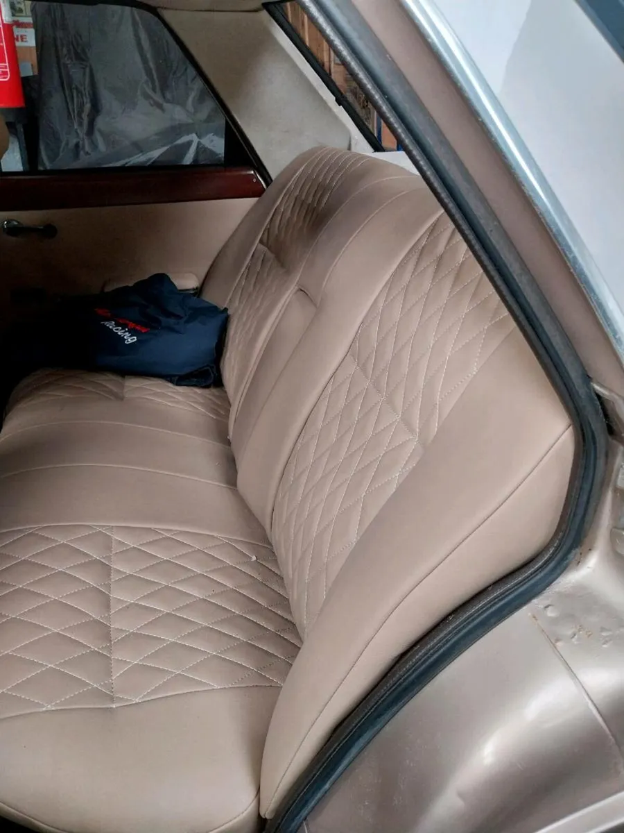 Ford Cortina 1982 - Image 3