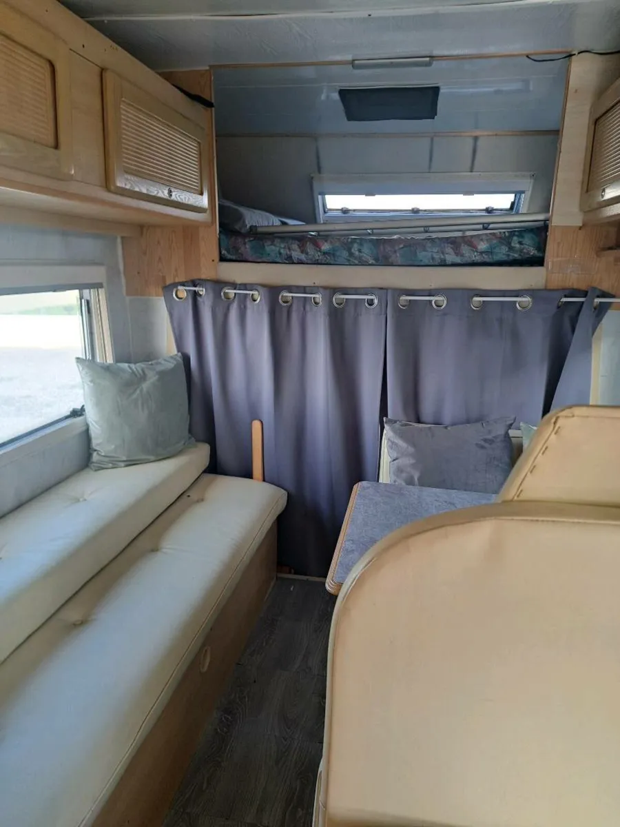 Campervan - Image 4
