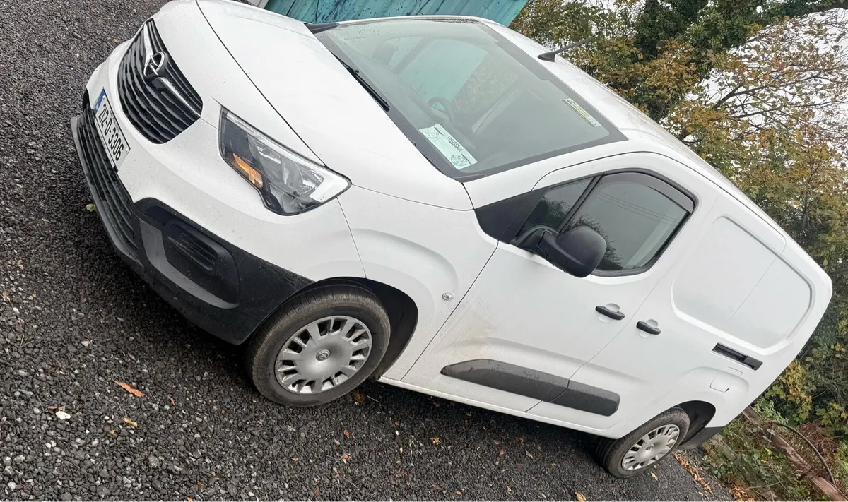 Opel Combo 2021 Cvrt 7/2026 - Image 1