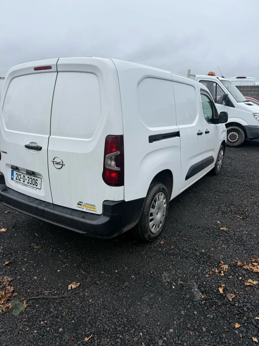Opel Combo 2021 Cvrt 7/2026 - Image 3