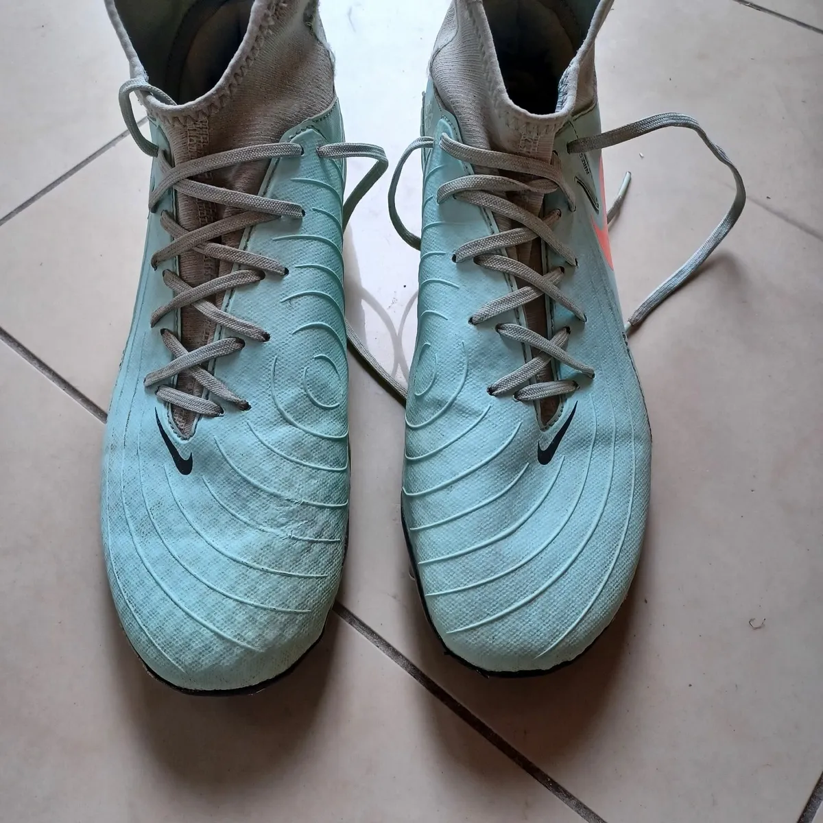 Football boots uk 7 - Image 2