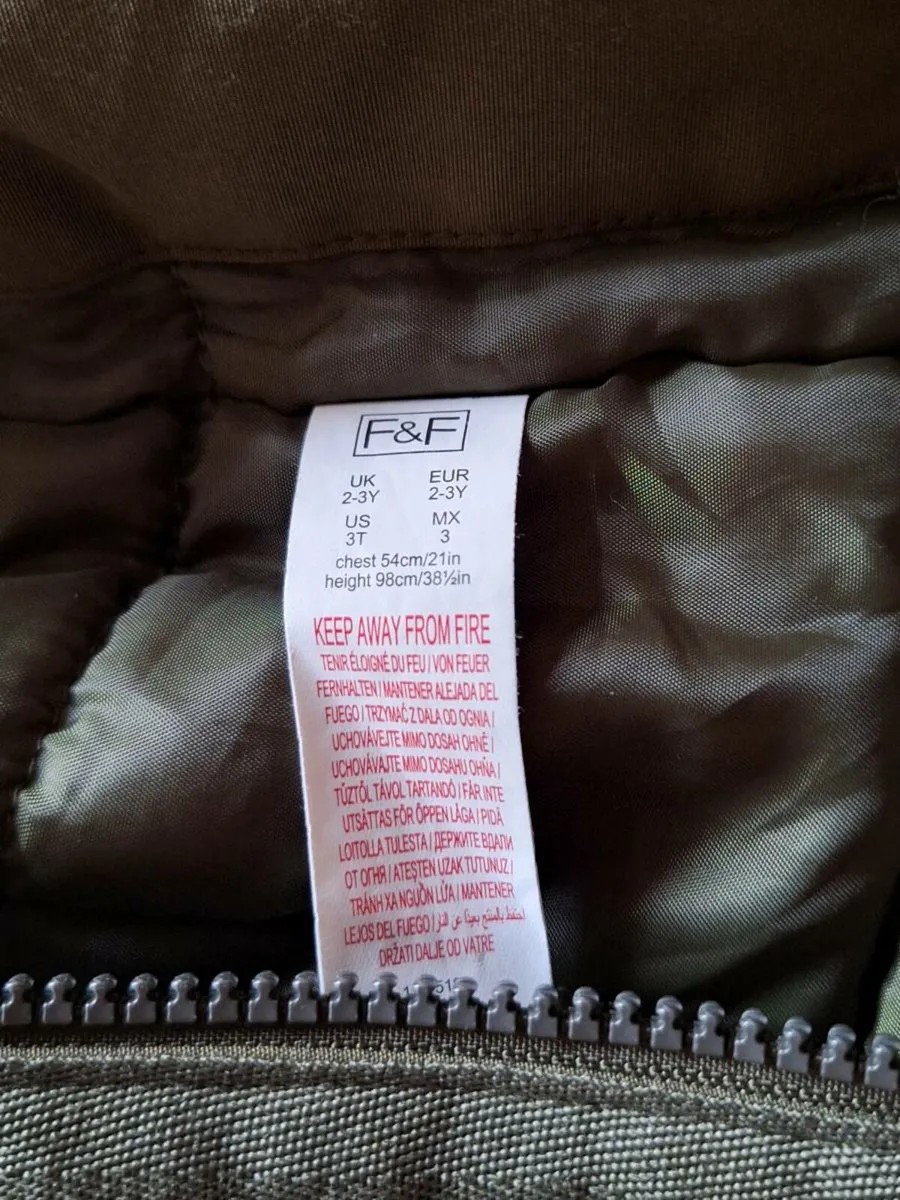Boys coat 2-3 years - Image 2
