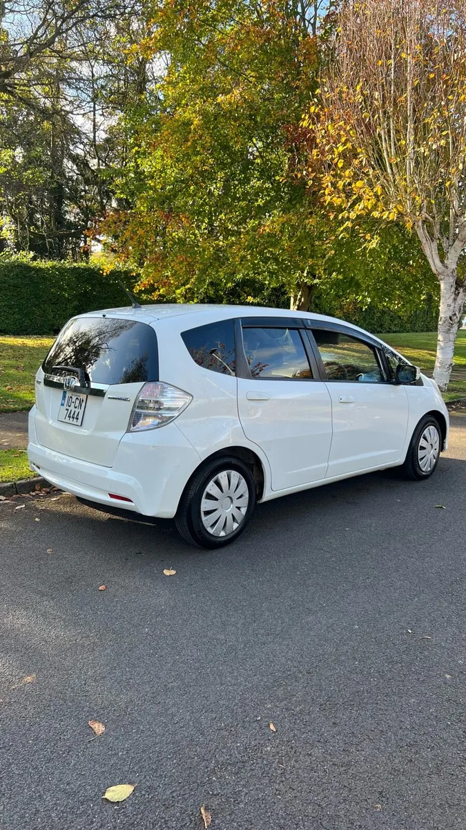 2010 HONDA FIT 1.3 HYBRID NCT 10/10/2026 - Image 4
