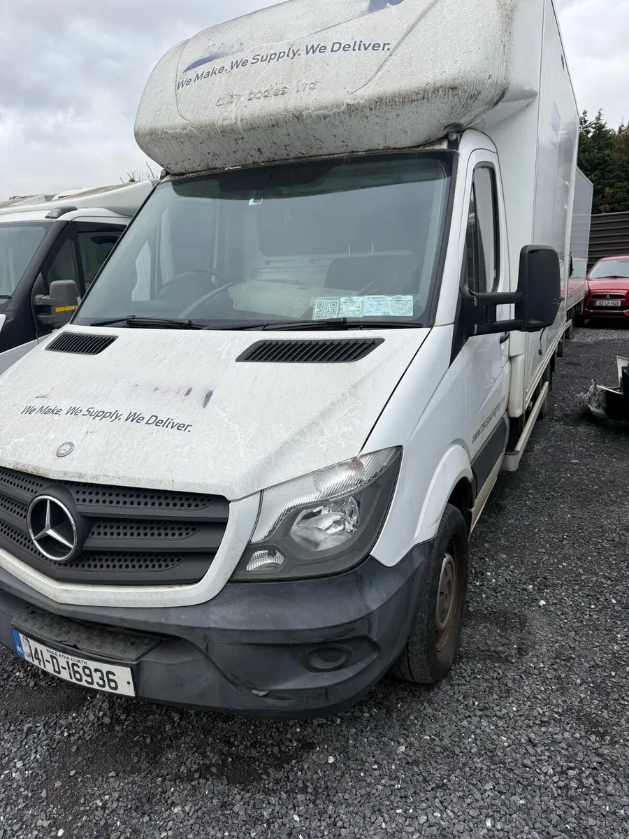 Mercedes Sprinter 2014 Box Body With Tail lift - Image 1