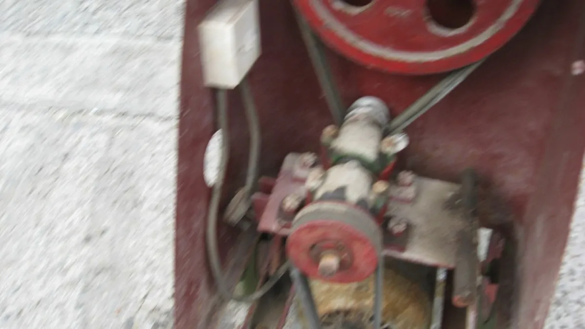 Cement mixer - Image 2