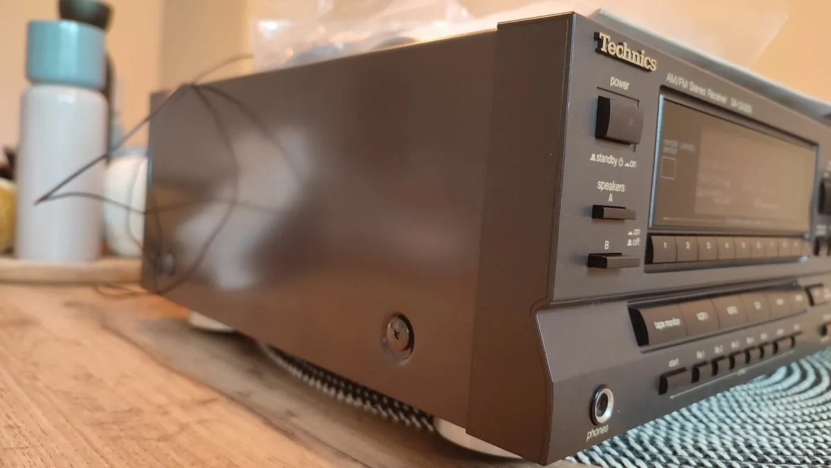 TECHNICS SA-GX200 Receiver/Amplifier. Factory Cond - Image 2