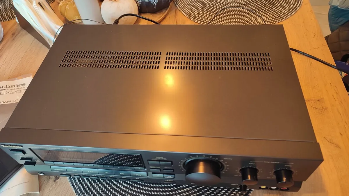 TECHNICS SA-GX200 Receiver/Amplifier. Factory Cond - Image 3