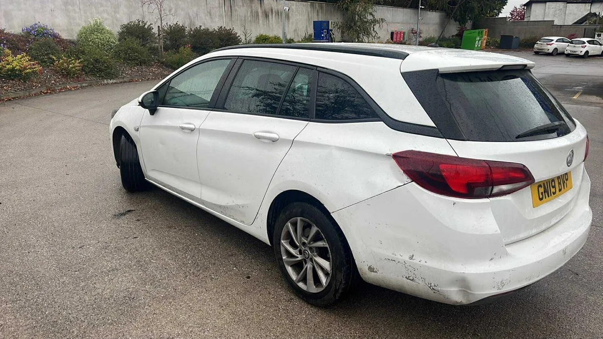 Vauxhall Astra - Image 4