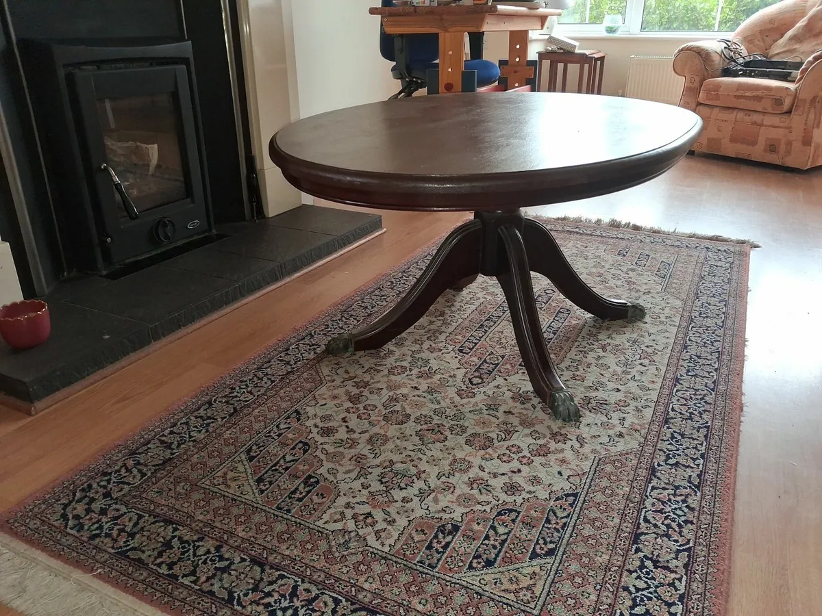 Beautiful  Rosewood table - Image 1