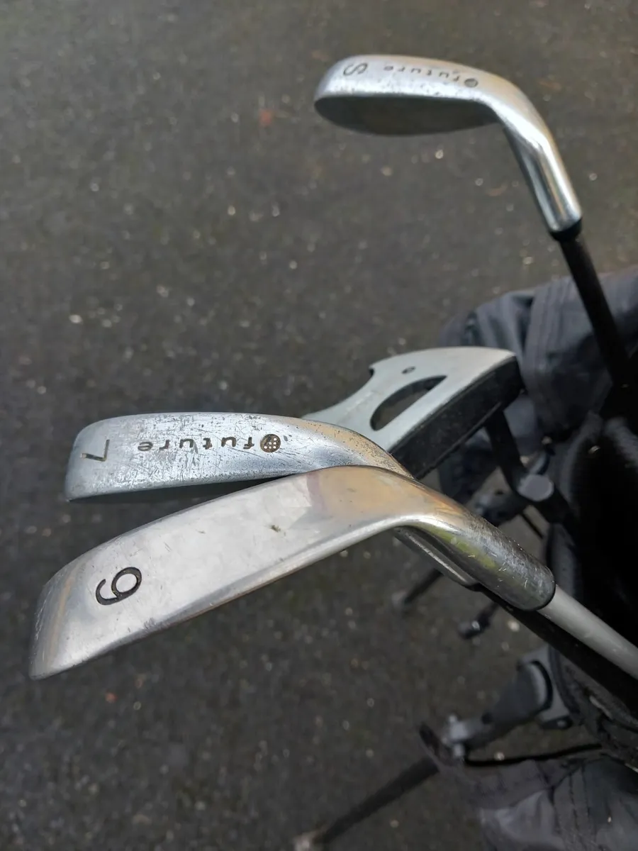 Junior left hand golf set - Image 2