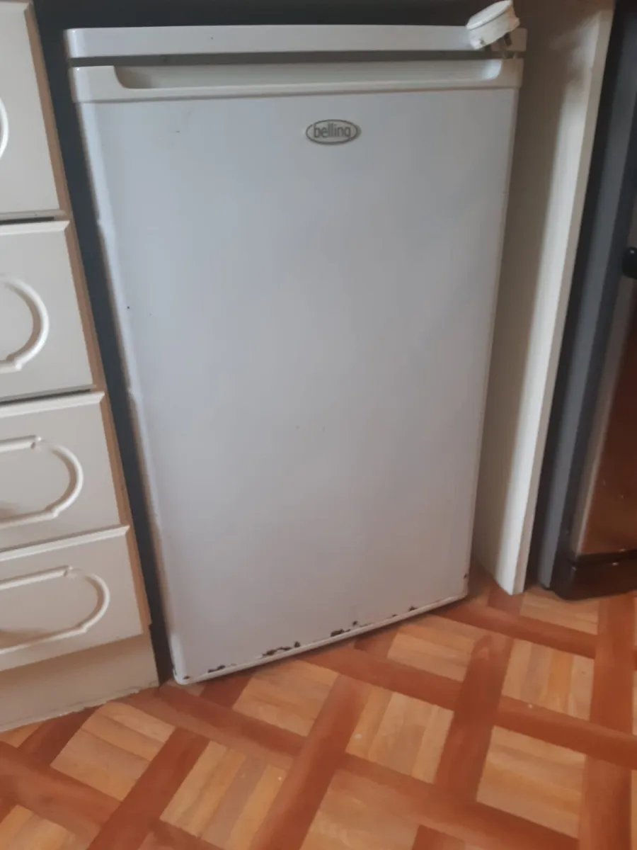 Belling Under Counter Fridge - Image 1