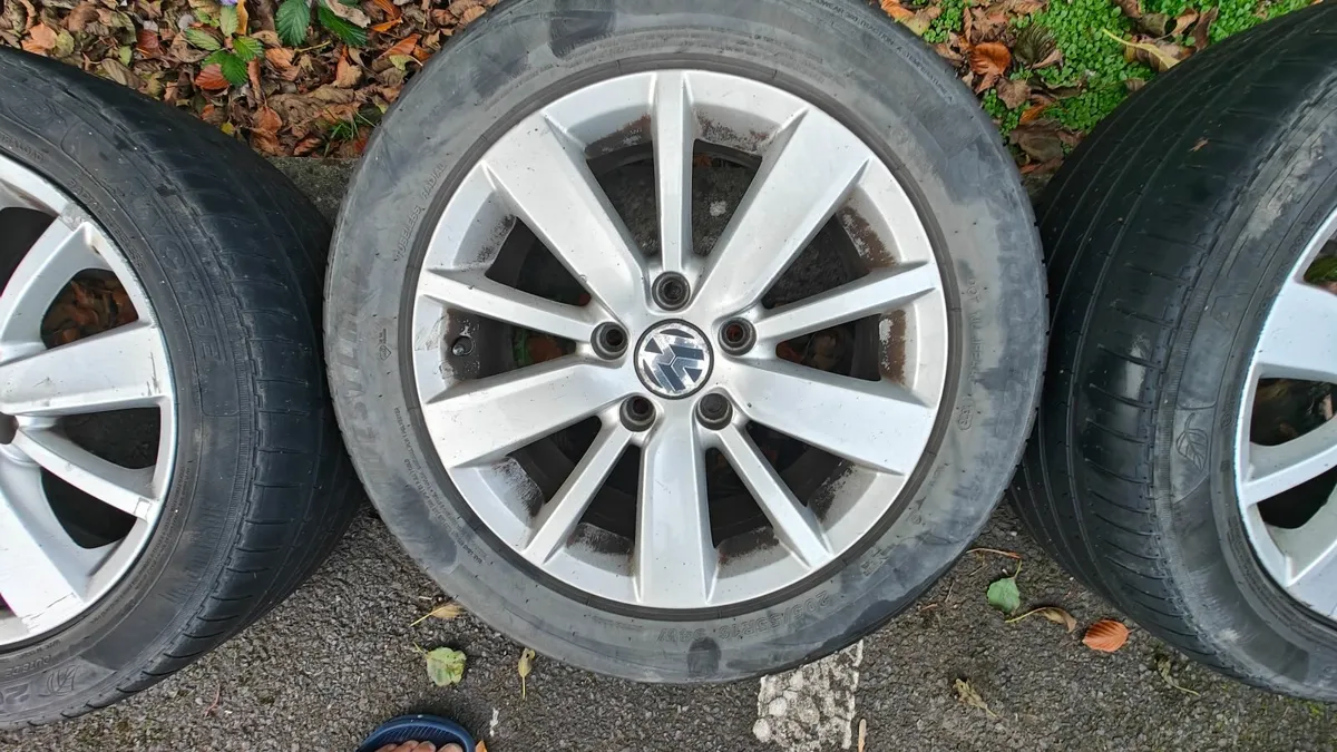 VW golf mk6 alloys tyres - Image 4