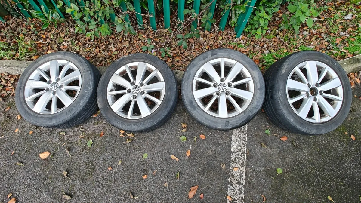 VW golf mk6 alloys tyres - Image 1